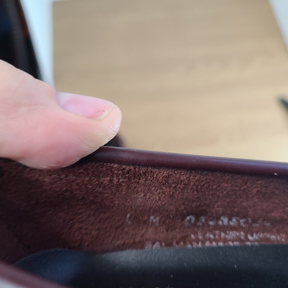 G.H. Bass Larson Weejuns Styled Dress Shoes, Size: 4, Color: Burgundy - Picture 14 of 14